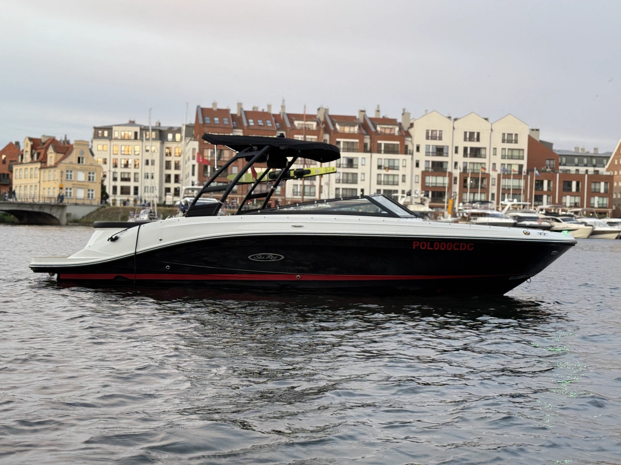 SEA RAY SPX230